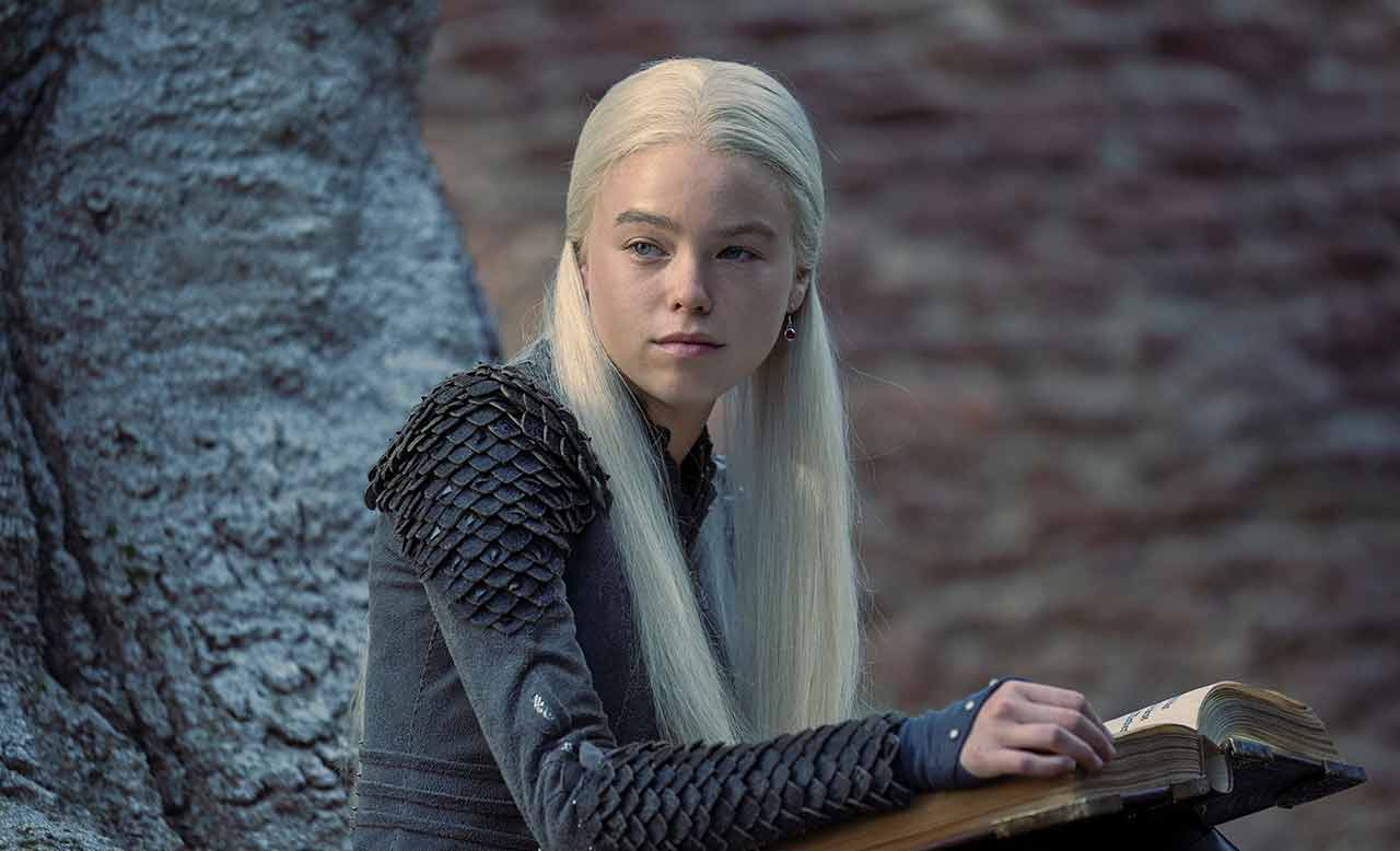Milly Alcock como Rhaenyra Targaryen en La casa del dragón