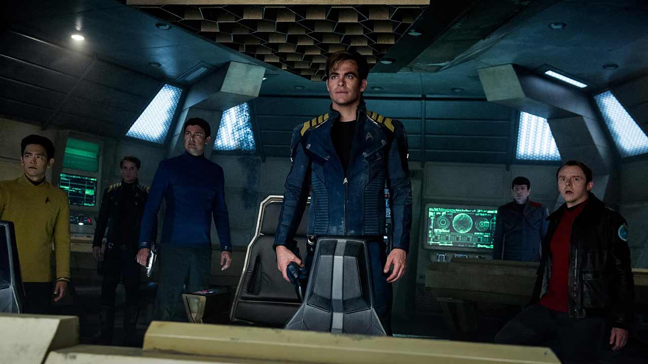 John Cho, Karl Urban, Chris Pine y Zachary Quinto en Star Trek: Más allá (2016)